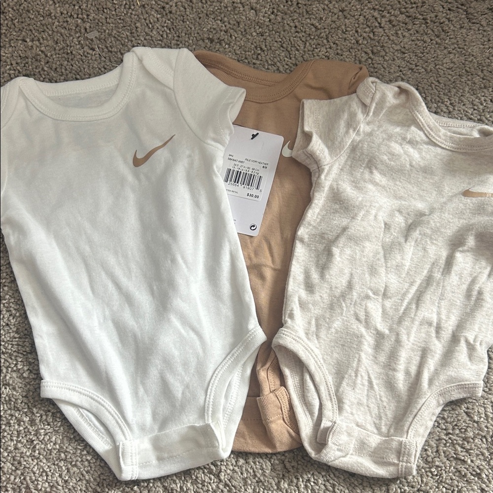 Nike Infant Bodysuit Trio - White, Brown, Cream